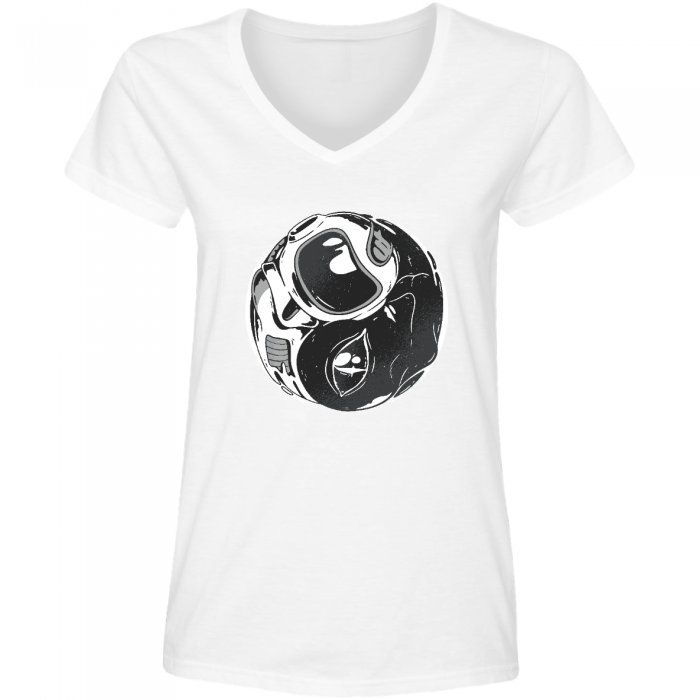 yin yang alien astronaut
